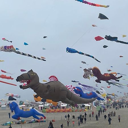 Gite Chti Picard Parking Prive Gratuit Et 100M De La Plage Berck Eksteriør billede